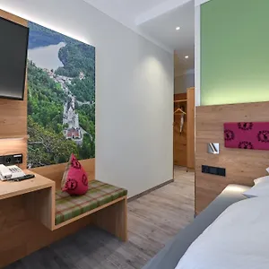 3* Hotel Helmerhof